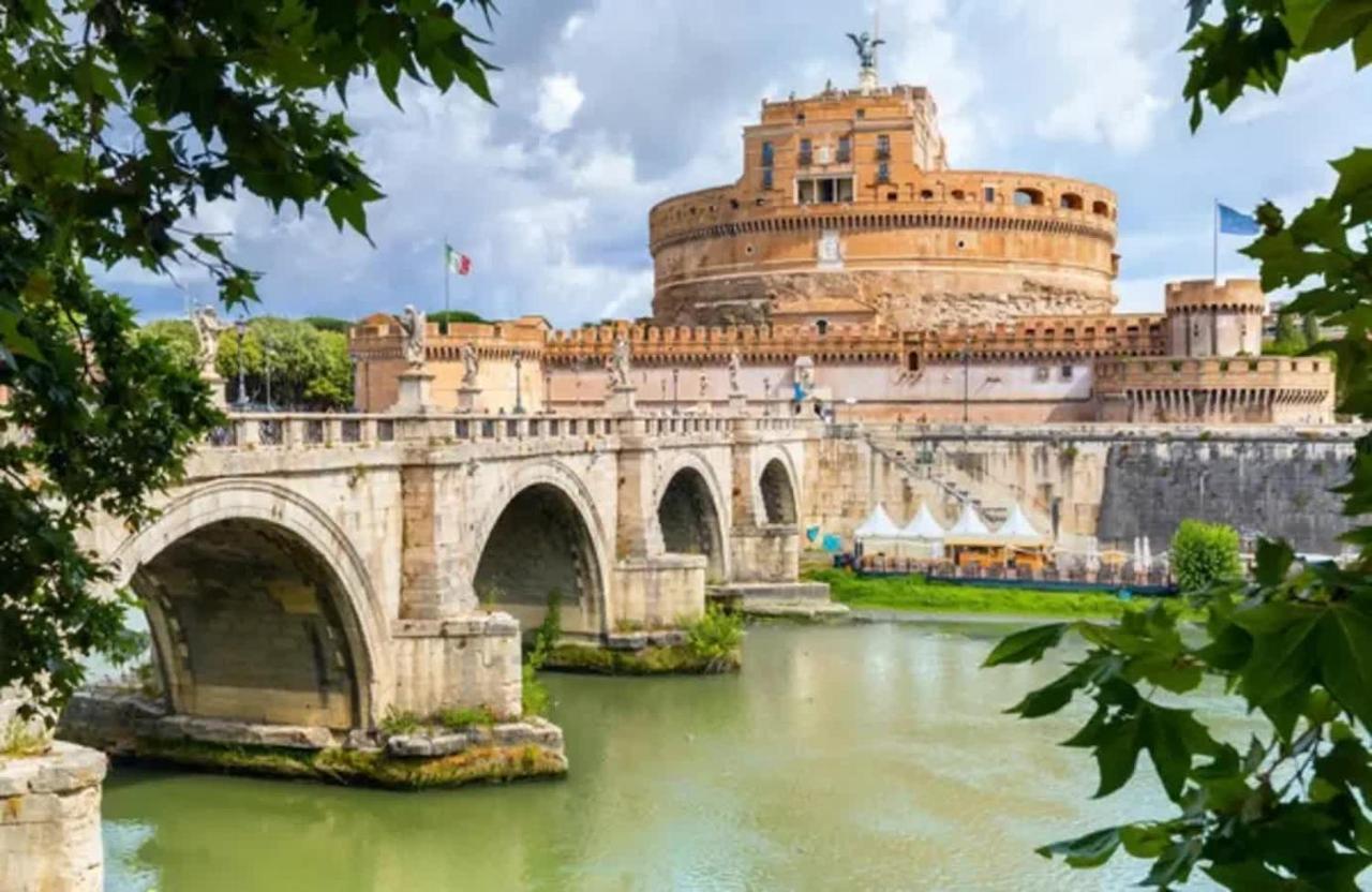 Vacanze Romane Colosseo Apartment エクステリア 写真