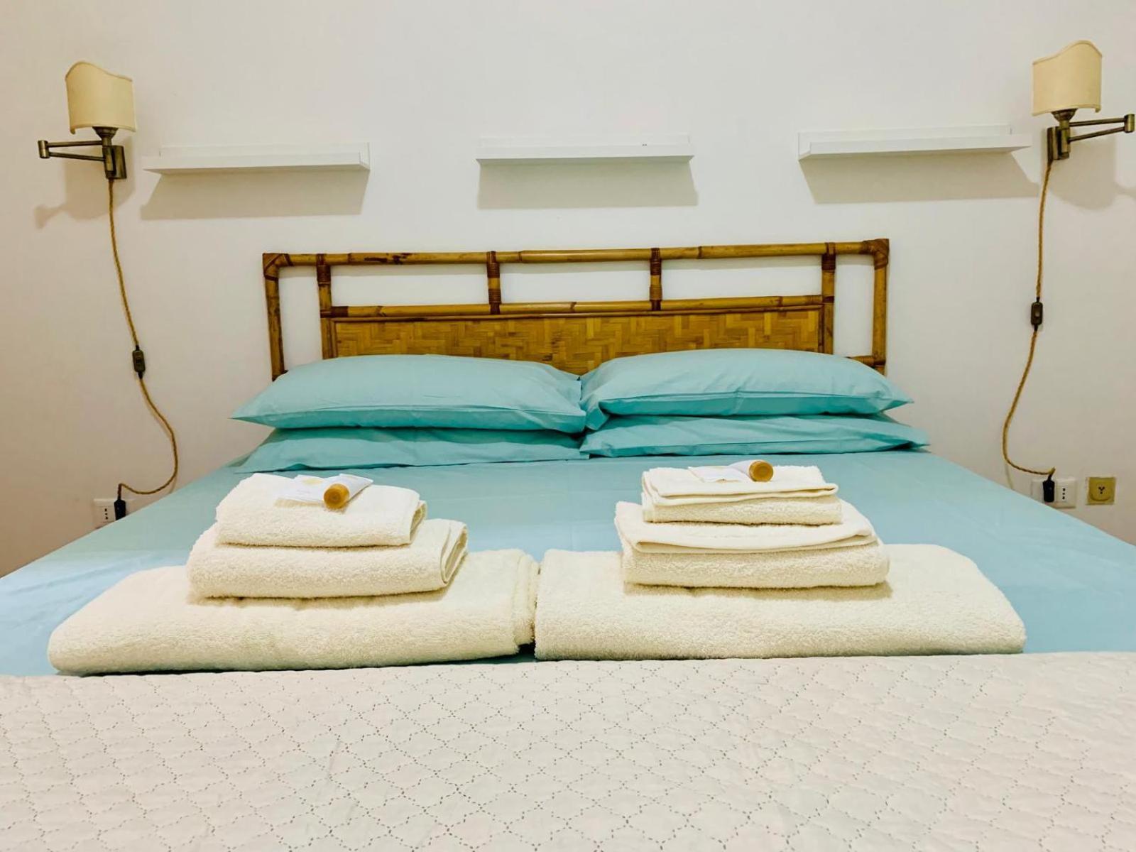 Vacanze Romane Colosseo Apartment エクステリア 写真